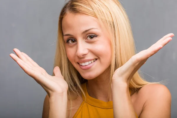 Portrait Natural Young Blonde Woman Laughing Having Fun — Stock Photo, Image