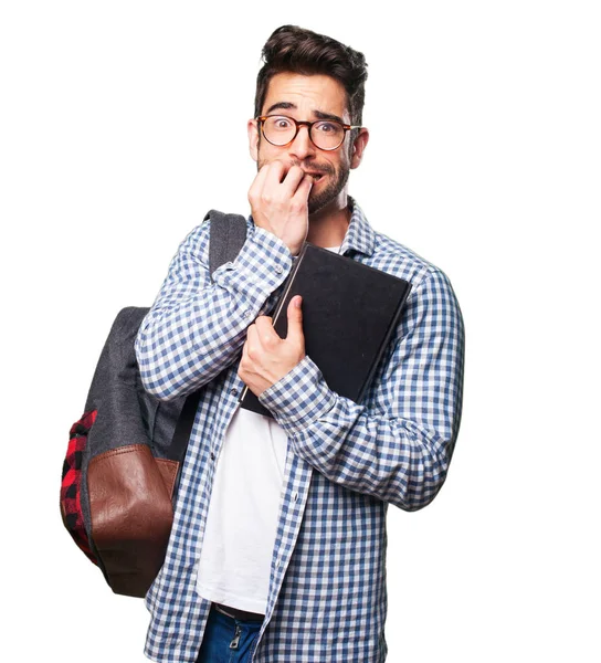 Beyaz arka plan üzerinde izole bir kitap öğrenci adam