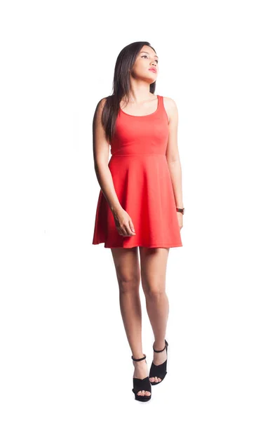 Bonita Mujer Posando Usando Vestido Rojo — Foto de Stock