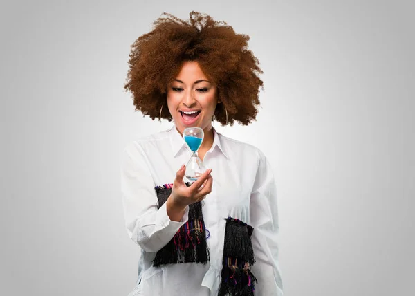 Young Afro Woman Holding Sand Timer — Stock Photo, Image