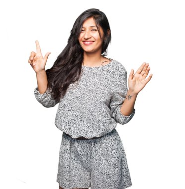 latin kadının daha gevşek bir jest yapması