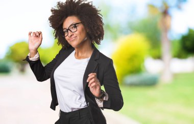 iş siyah kadın dans, seçici odak