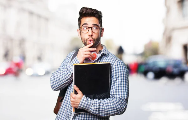 Estudiante Hombre Sosteniendo Libro — Foto de Stock