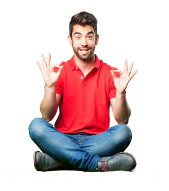 dostum iyi jest yapıyor oturan beyaz arka plan üzerinde izole