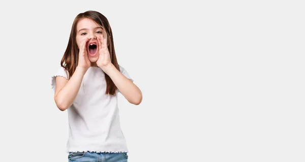 Full Body Little Girl Screaming Happy Surprised Offer Promotion Gaping — Stock Photo, Image
