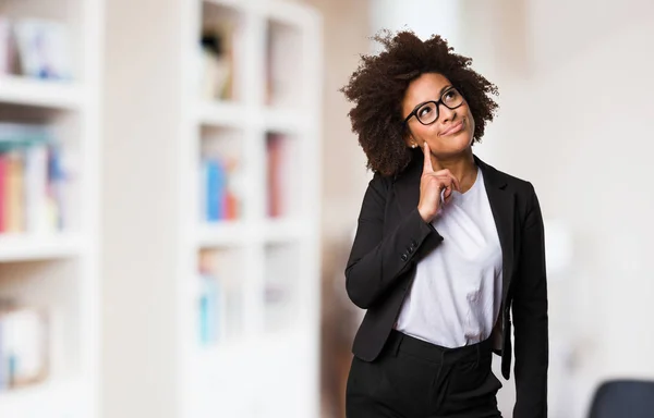 Entreprise Femme Noire Pensée Foyer Sélectif — Photo