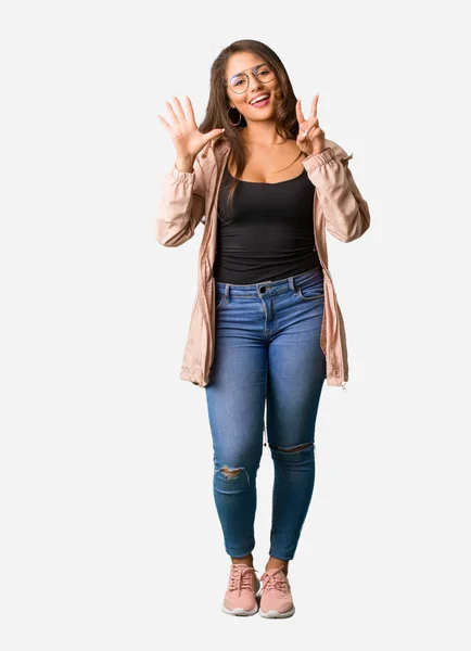 Cuerpo Completo Joven Curvilínea Mujer Mostrando Número Siete — Foto de Stock