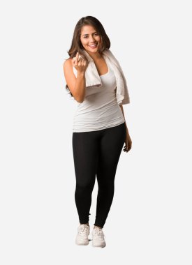 Tam vücut genç fitness düzgün vücutlu kadın gelmek için davet