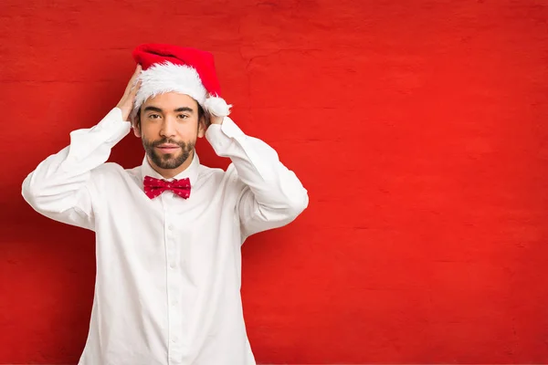 Joven Vestido Con Sombrero Santa Claus Día Navidad — Foto de Stock