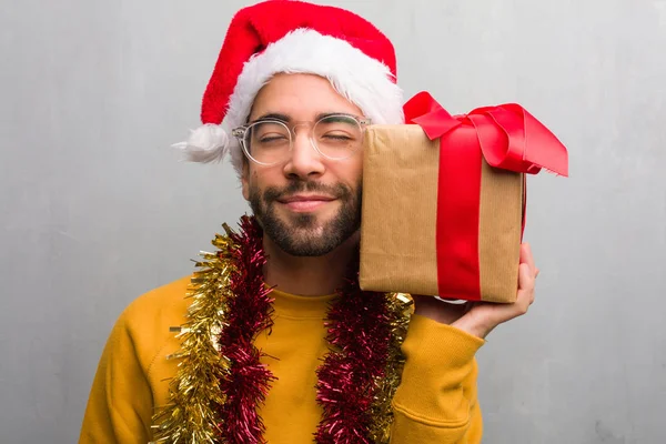 Joven Loco Celebrando Navidad — Foto de Stock