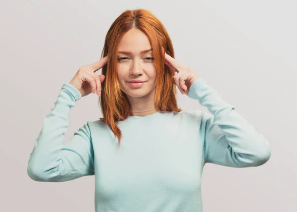 Portrait Pretty Redhead Girl Concentrated — Stock Photo, Image