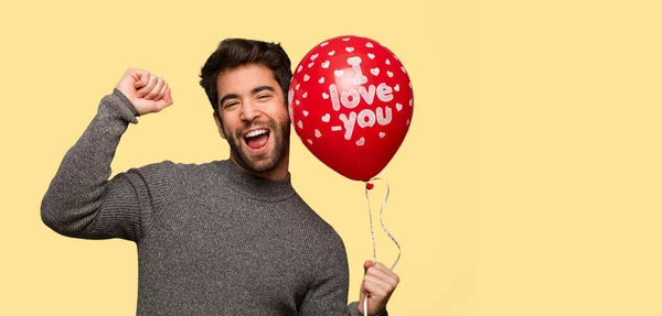 Jeune Homme Célébrant Saint Valentin — Photo