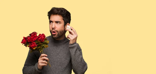 Giovane Uomo Che Celebra San Valentino — Foto Stock