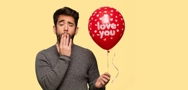 Joven Celebrando Día San Valentín —  Fotos de Stock