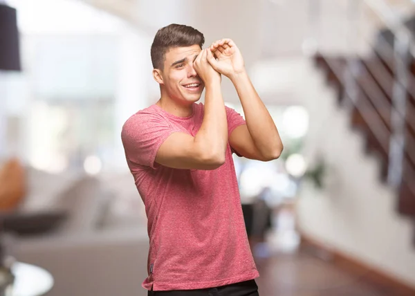 Jovem Bonito Homem Indo Frio Devido Baixa Temperatura — Fotografia de Stock