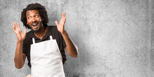 Handsome African American Baker Surprised Shocked Looking Wide Eyes Excited — Stock Photo, Image