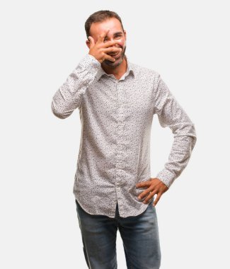 Utandım ve aynı anda gülüyor gri komutunuz beyaz adam