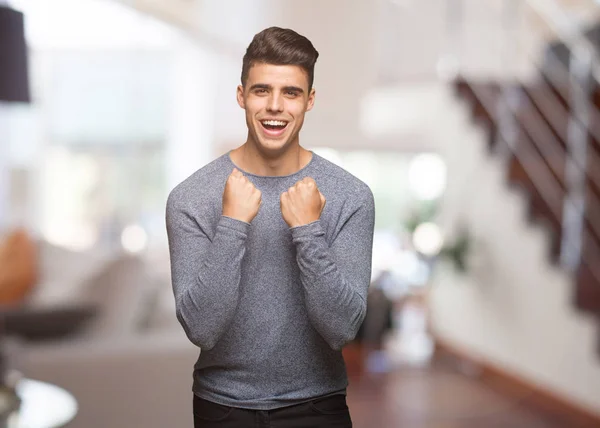 Junger Schöner Mann Überrascht Und Schockiert — Stockfoto