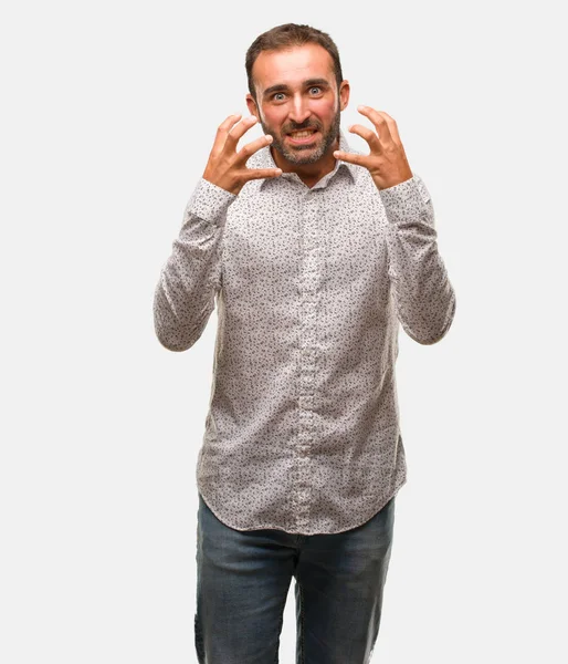 Homem Caucasiano Chão Cinzento Irritado Chateado — Fotografia de Stock