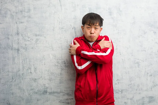 Genç Spor Fitness Çince Düşük Sıcaklık Nedeniyle Soğuk Gidiyor — Stok fotoğraf