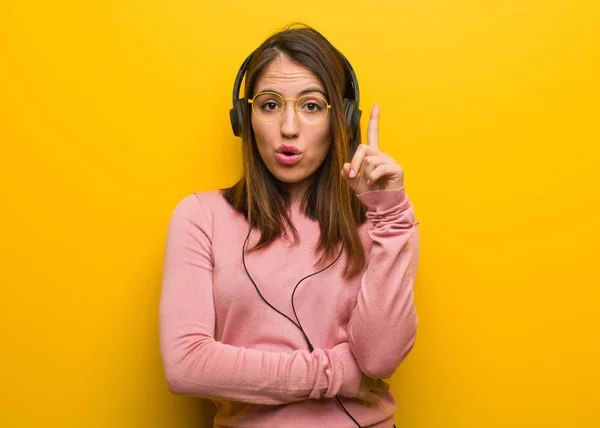 Young Cute Woman Listening Music Having Great Idea Concept Creativity — Stock Photo, Image