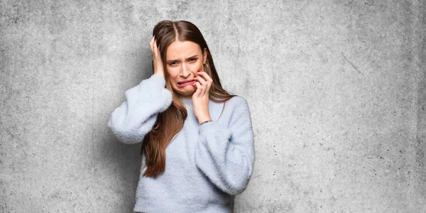 Giovane Donna Caucasica Disperata Triste — Foto Stock