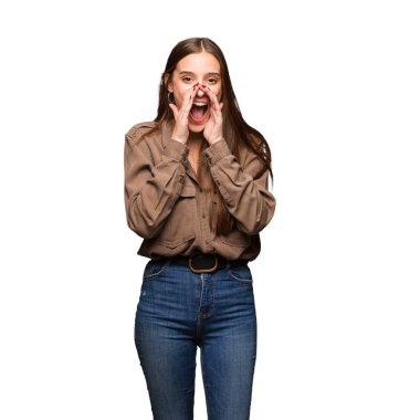 Beyaz kadın önüne mutlu bir şeyler bağırmak