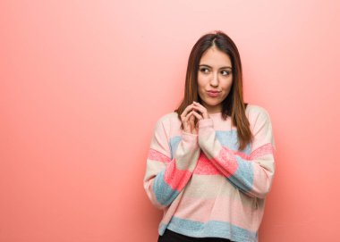 Genç güzel kadın bir planı oluşturulması