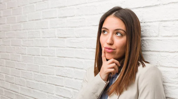 Young Business Woman Doubting Confused — Stock Photo, Image