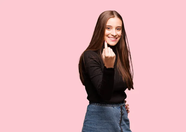 Junge Süße Frau Lädt Zum Kommen Ein — Stockfoto