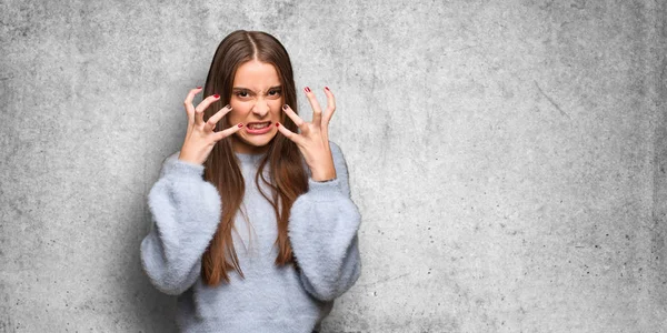 Jovem Mulher Caucasiana Irritado Chateado — Fotografia de Stock