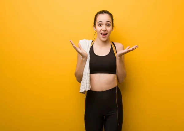 Joven Chica Fitness Celebrando Una Victoria Éxito —  Fotos de Stock