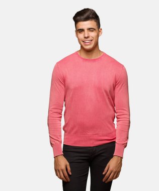 Genç komik adam, komik, dost ve kaygısız jest Winking