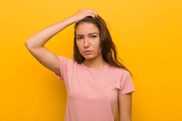 Young European Woman Isolated Yellow Background Being Shocked She Has — 스톡 사진