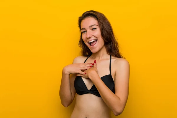 Young European Woman Wearing Bikini Laughing Keeping Her Hands Heart — 스톡 사진