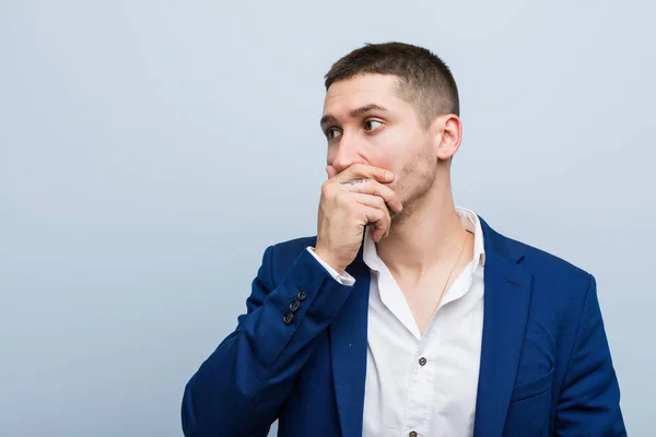 Young Business Caucasian Man Thoughtful Looking Copy Space Covering Mouth — Stock Photo, Image