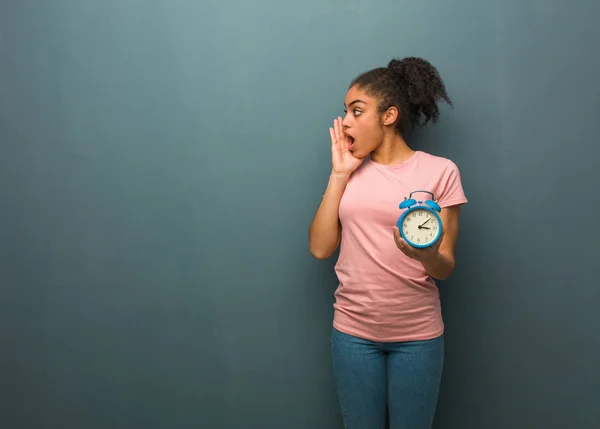Young Black Woman Whispering Gossip Undertone She Holding Alarm Clock — 스톡 사진