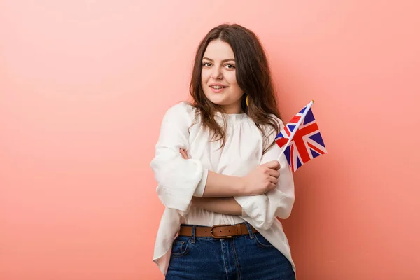 Young Size Curvy Woman Holding United Kingdom Flag Smiling Confident — 스톡 사진