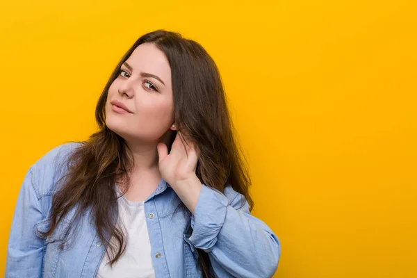 Young Curvy Size Woman Trying Listening Gossip — 스톡 사진