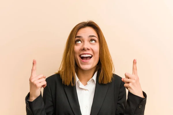 Young Caucasian Business Woman Indicates Both Fore Fingers Showing Blank — Stock Photo, Image