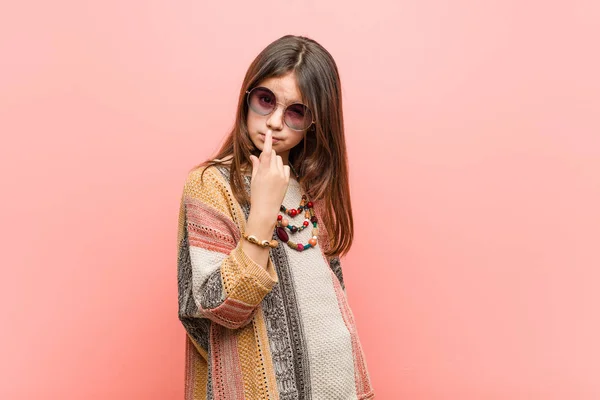 Little Hippie Girl Pointing Finger You Inviting Come Closer — Stock Photo, Image
