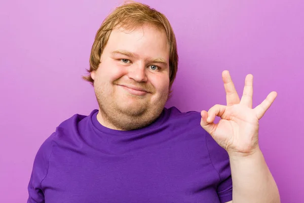 Young Authentic Redhead Fat Man Cheerful Confident Showing Gesture — Stock Photo, Image
