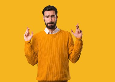 Genç, doğal bir erkek şans diliyor.