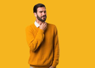 Doğal delikanlı öksürük, bir virüs ya da enfeksiyon nedeniyle hasta