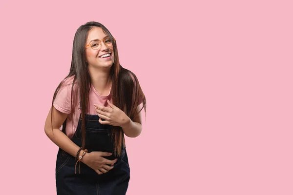 Joven Mujer Cool Riendo Divirtiéndose —  Fotos de Stock