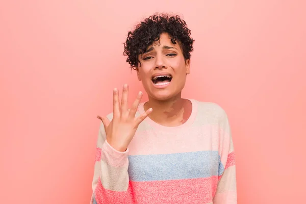 Young Mixed African American Teenager Woman Screaming Rage — Stock Photo, Image