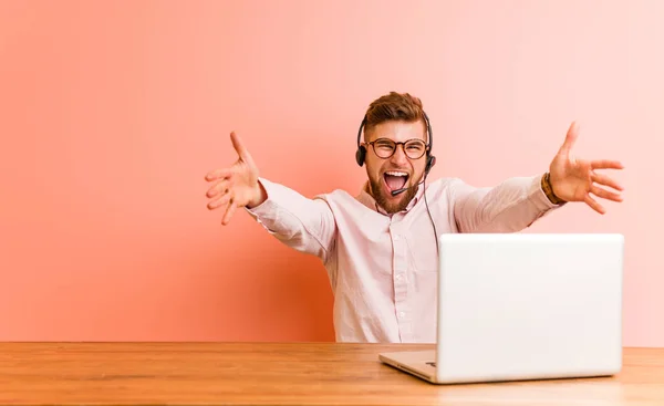 Young Man Working Call Center Feels Confident Giving Hug Camera — Stock Photo, Image