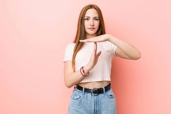 Young Redhead Ginger Woman Pink Wall Showing Timeout Gesture — Stock Photo, Image