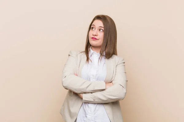 Jeune Femme Affaires Fatiguée Une Tâche Répétitive — Photo