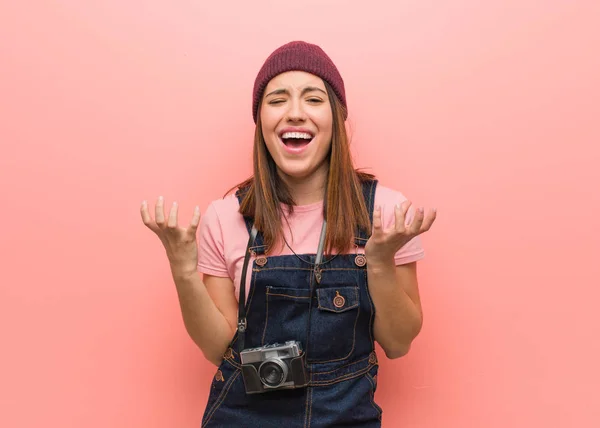 Ung Söt Fotograf Kvinna Mycket Rädd Och Rädd — Stockfoto